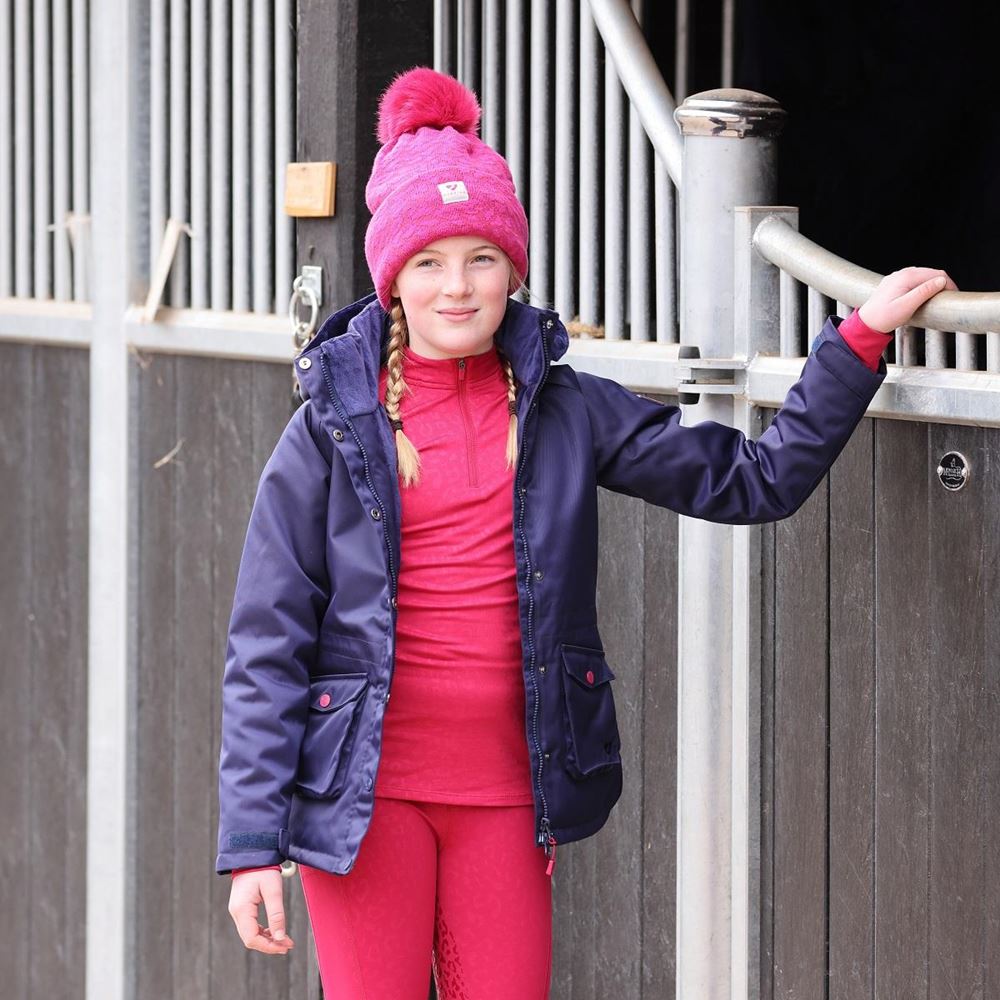 Shires Aubrion Fleece Lined Bobble Hat (Cerise)