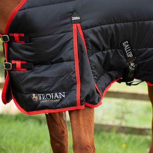 Gallop Trojan 200 Stable Rug (Black/Red)